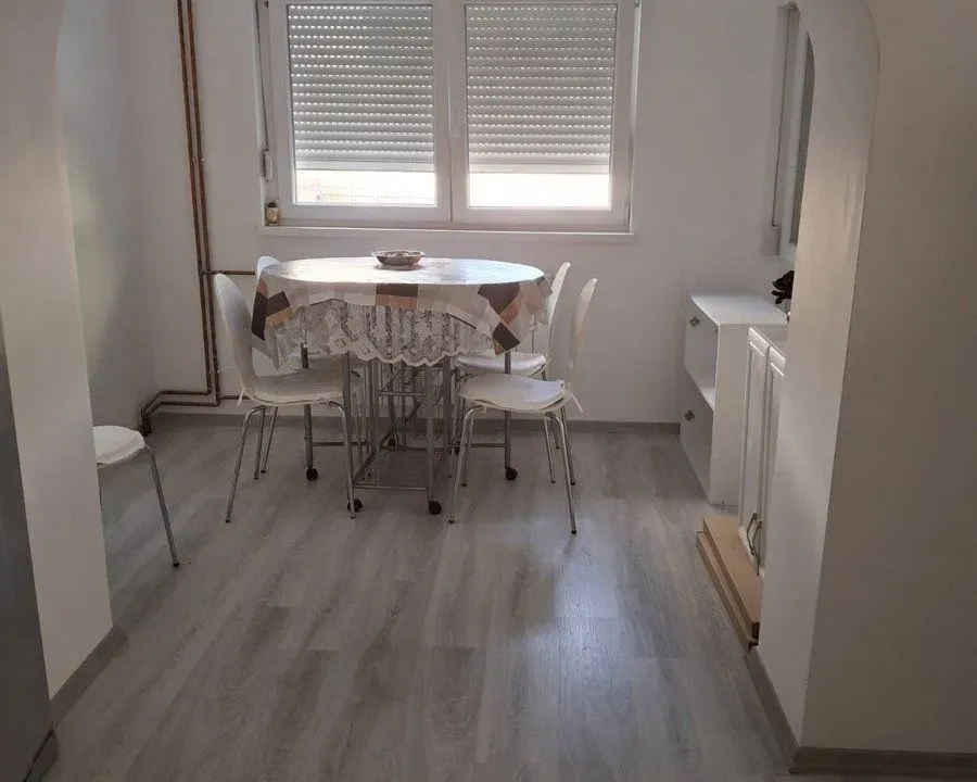 Prodaja, kuća, 135m², Zemun Save Kovačevića, Zemun Sve Podlokacije