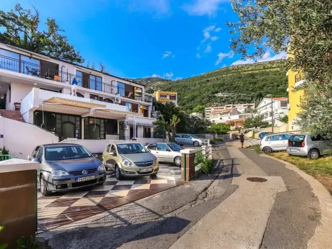 Sale, hospitality venue, 450m², Petrovac, Budva - image 17