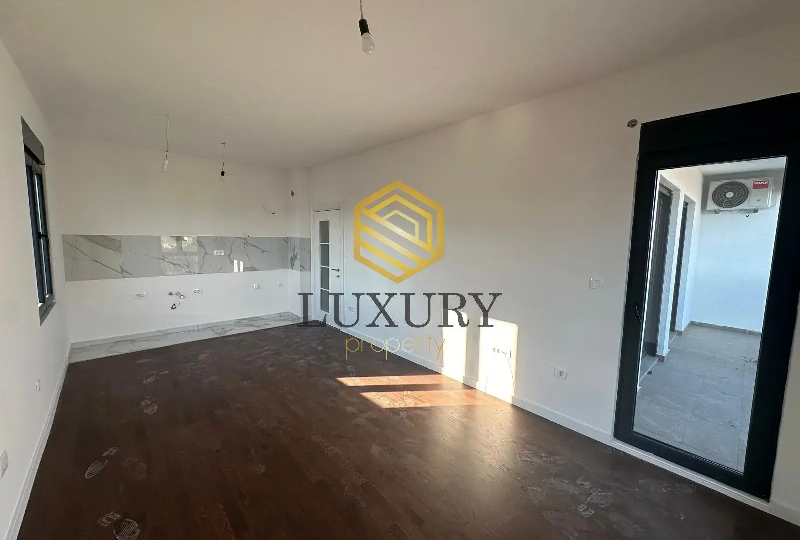 Prodaja, trosoban stan, 66m², Central Point, Podgorica