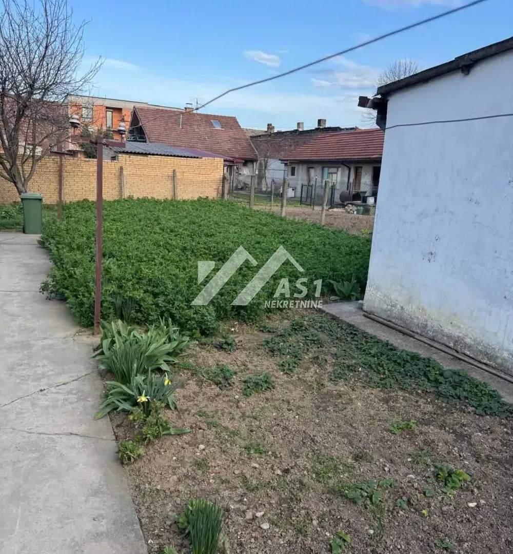 Izdavanje, kuća, 80m², Veternik, Novi Sad Sve Podlokacije