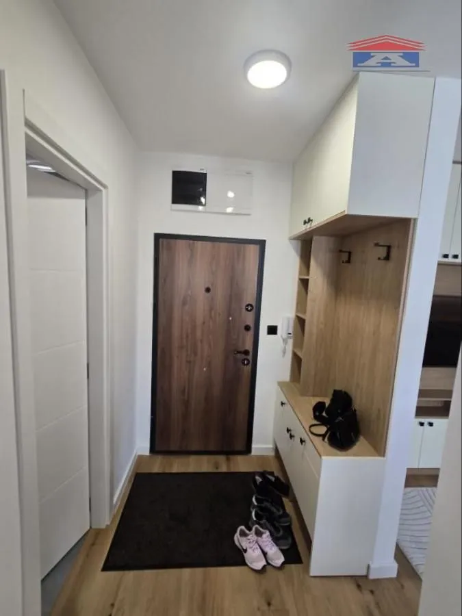 Izdavanje, jednosoban stan, 38m², Telep, Novi Sad Sve Podlokacije