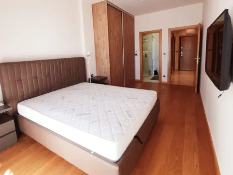 Izdavanje, dvosoban stan, 116m², Preko Morače, Podgorica - image 12