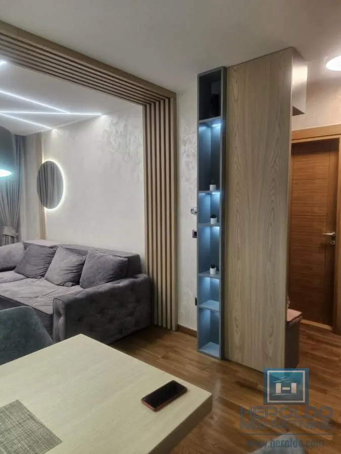 Prodaja, jednosoban stan, 46m², Centar, Zlatibor