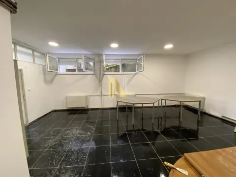 Rent, office space, 970m², Rakovac, Novi Sad Sve Podlokacije - image 5