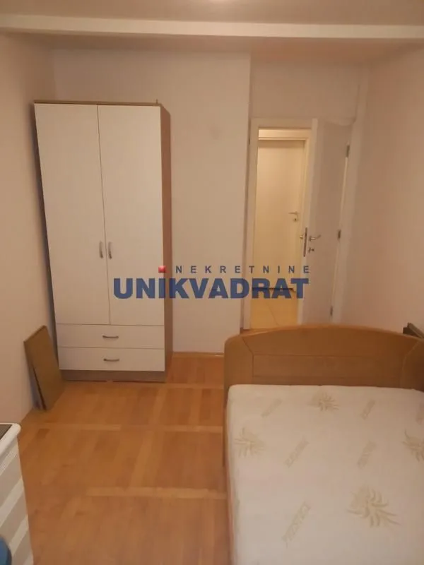 Izdavanje, dvosoban stan, 44m², Zeleno Brdo, Zvezdara Sve Podlokacije