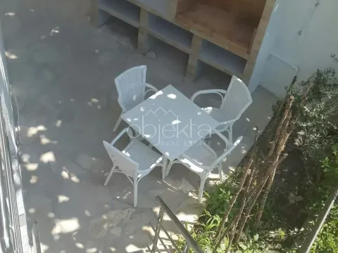 Izdavanje, stan, 75m², Tivat, Crna Gora - image 3