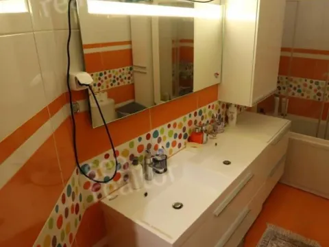 Prodaja, trosoban stan, 136m², Centar, Podgorica - image 9