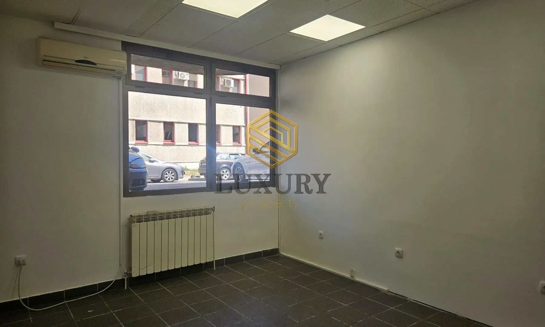 Sale, office space, 191m², Ljubović, Podgorica