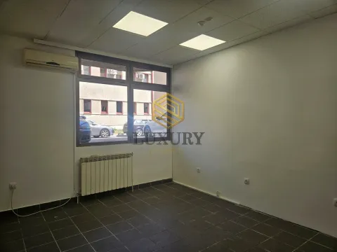 Sale, office space, 191m², Ljubović, Podgorica - image 9