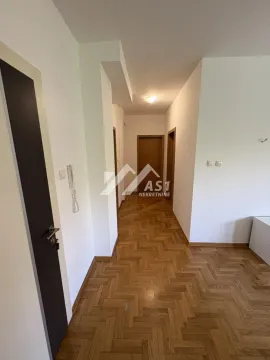 Izdavanje, trosoban stan, 60m², Rotkvarija, Novi Sad Sve Podlokacije - image 3