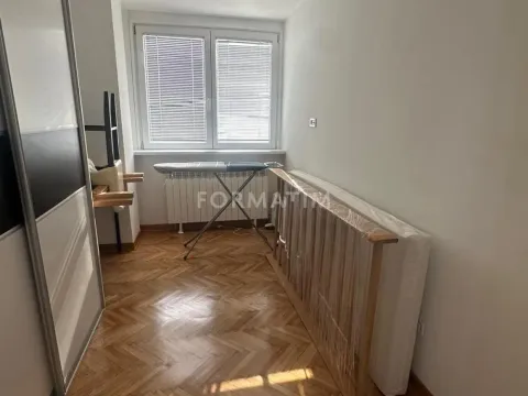 Izdavanje, trosoban stan, 67m², Novi Beograd Blok 21, Novi Beograd Sve Podlokacije - image 5