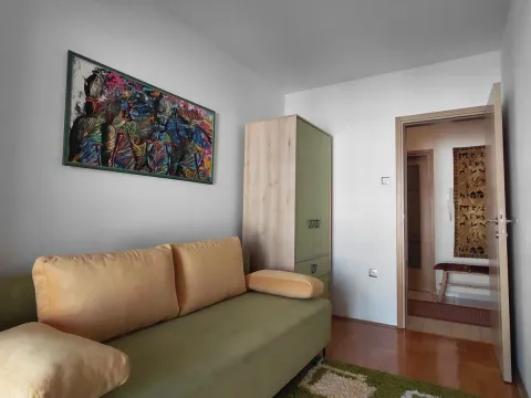 Rent, three bedroom apartment, 95m², Preko Morače, Podgorica - image 9