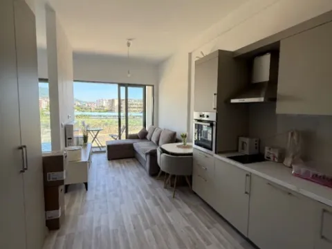 Prodaja, jednosoban stan, 39m², Soho City, Bar - image 2