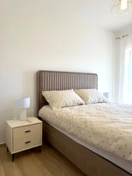 Rent, one bedroom apartment, 55m², Centar, Tivat - image 14