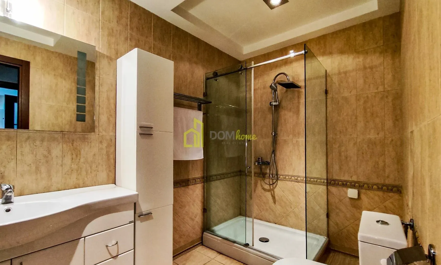 Rent, three bedroom apartment, 162m², Gorica C, Podgorica