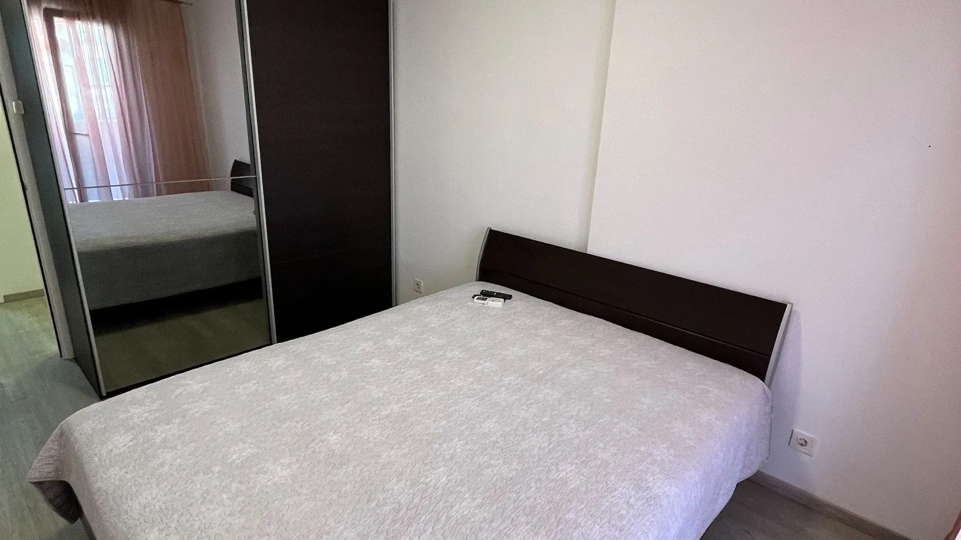 Izdavanje, stan, 82m², Tivat, Crna Gora
