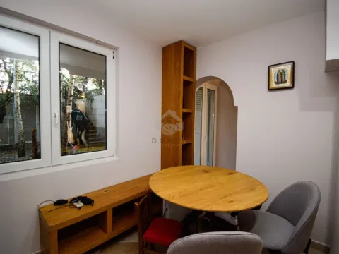 Izdavanje, jednosoban stan, 65m², Gorica C, Podgorica - image 6