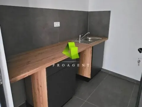 Izdavanje, poslovni prostor, 700m², Medijana, Niš - image 22