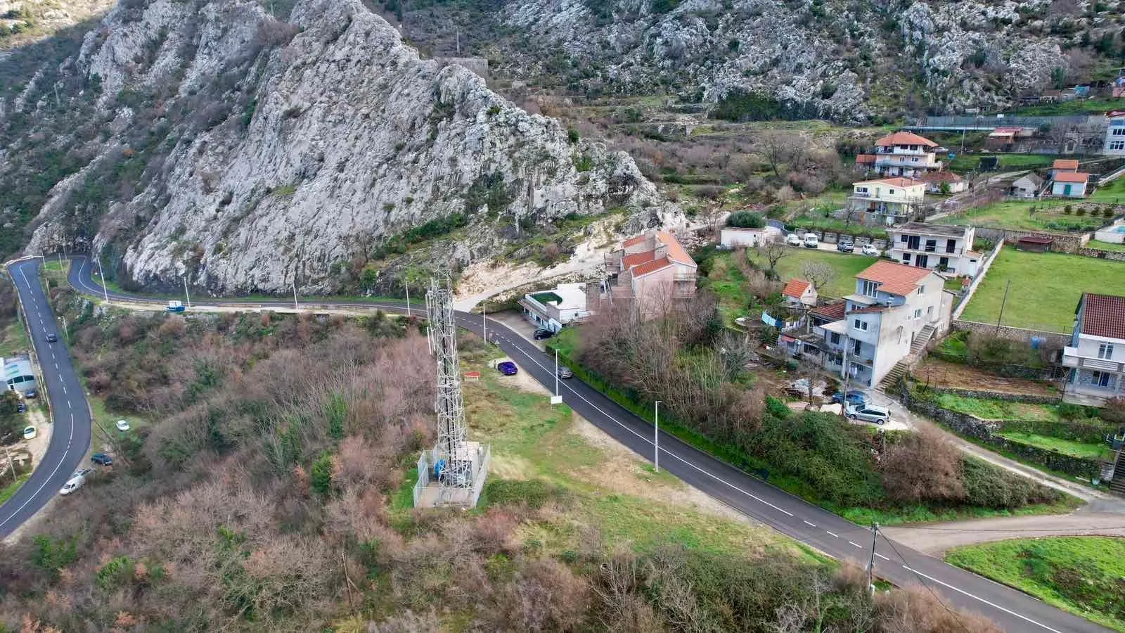 Prodaja, plac, 12000m², Škaljari, Kotor