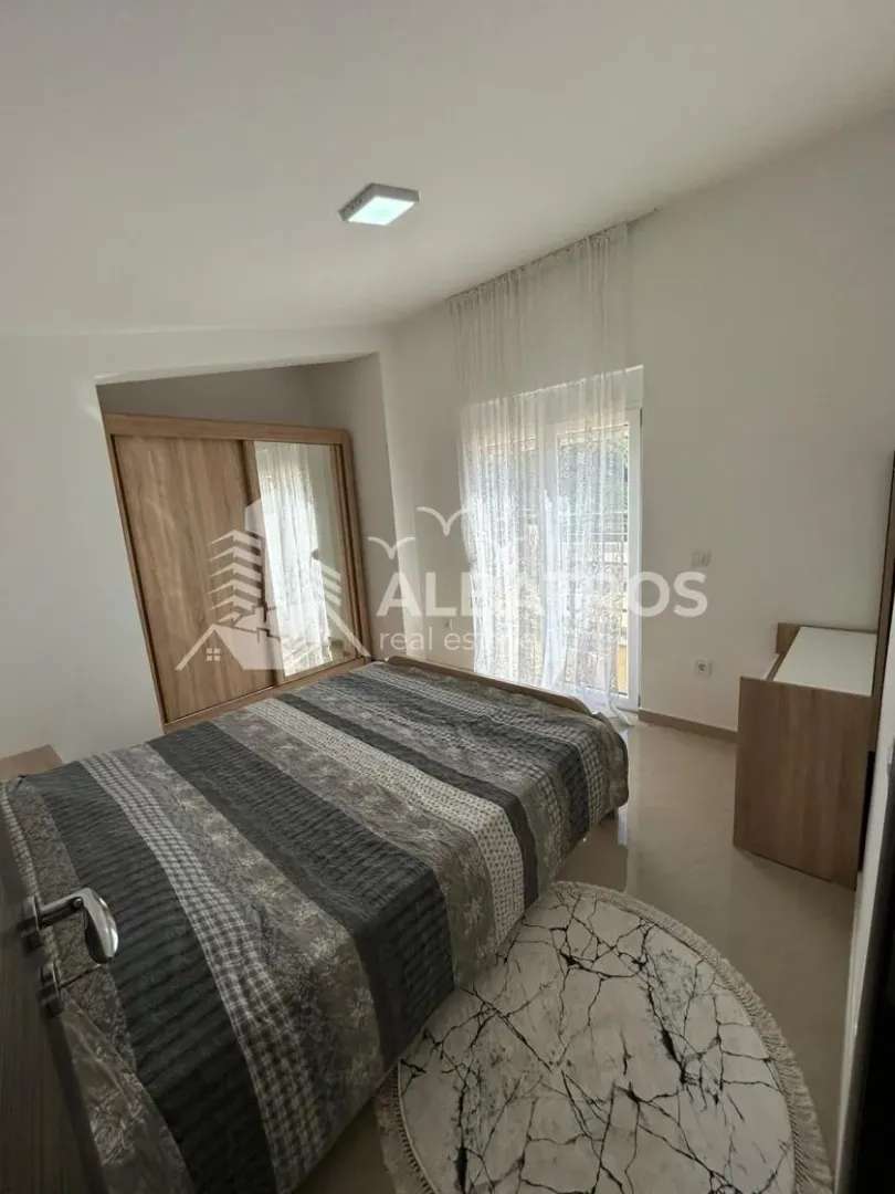 Rent, three bedroom apartment, 138m², Tuđemili, Bar
