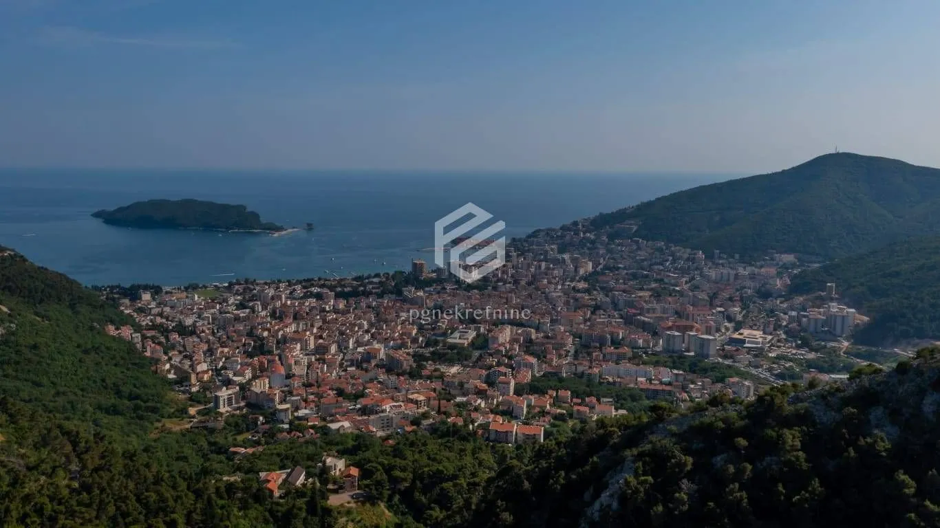 Sale, house, 300m², Markovići, Budva