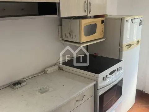 Rent, house, 85m², Stari Grad, Beograd - image 12