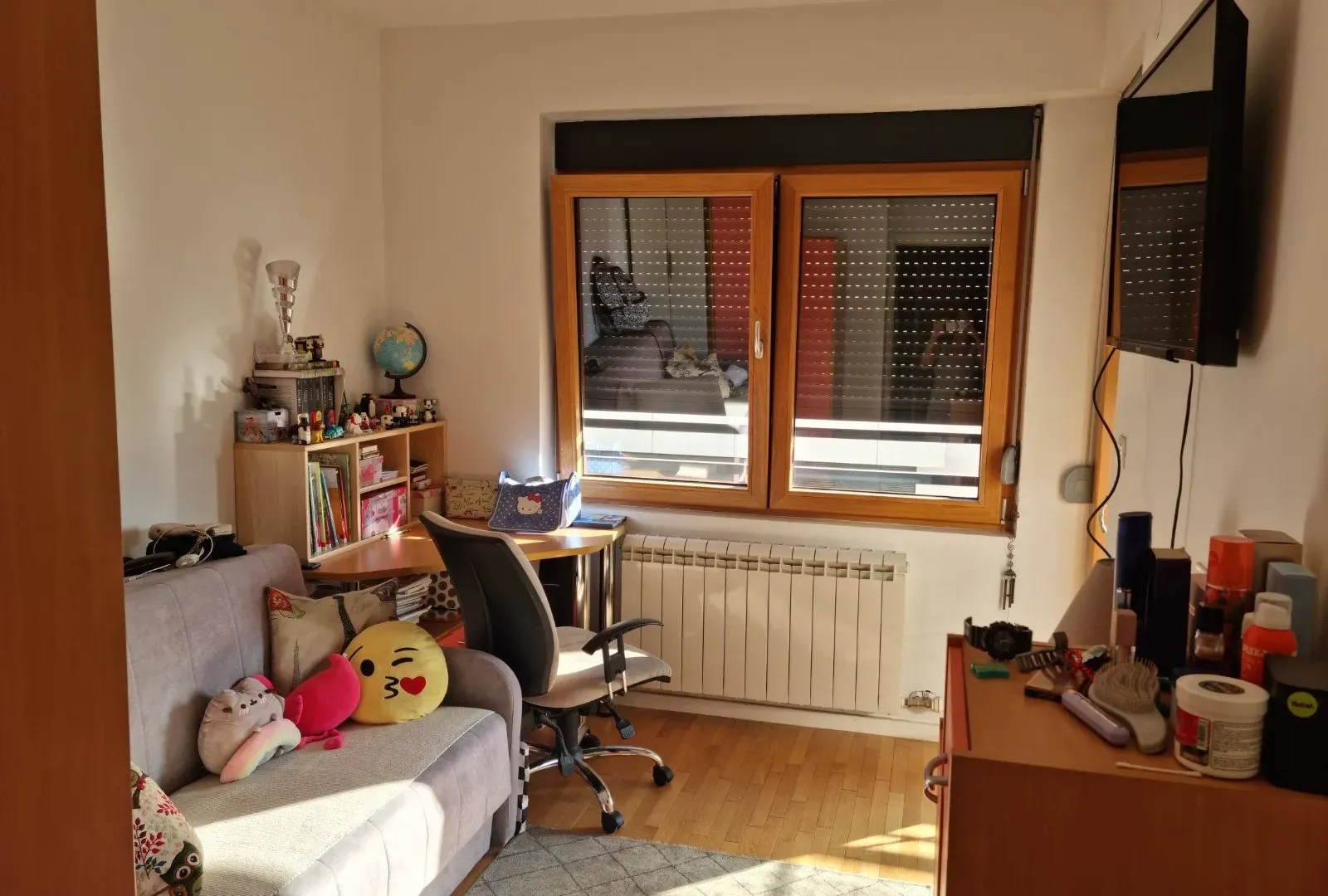 Prodaja, četvorosoban stan, 72m², Altina, Beograd