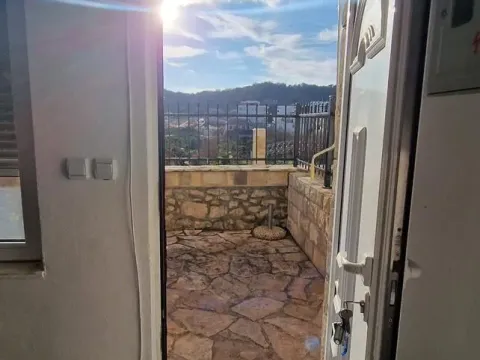 Prodaja, jednosoban stan, 35m², Ulcinj, Crna Gora - image 6