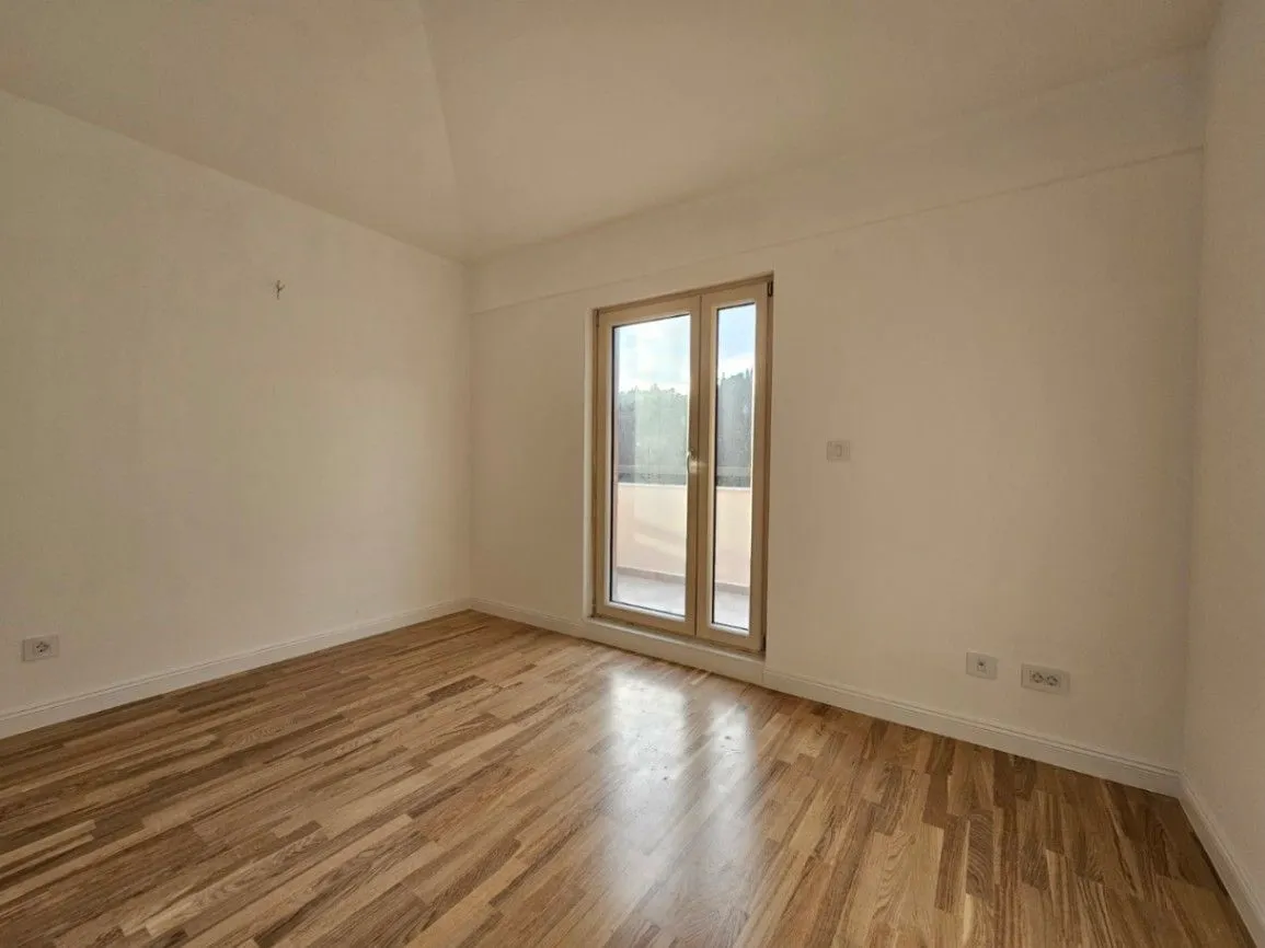 Prodaja, trosoban stan, 112m², Momišići, Podgorica