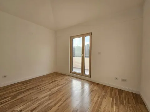 Sale, three bedroom apartment, 112m², Momišići, Podgorica - image 4
