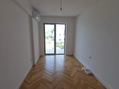 Sale, apartment, 78m², Dobrota, Kotor - image 5