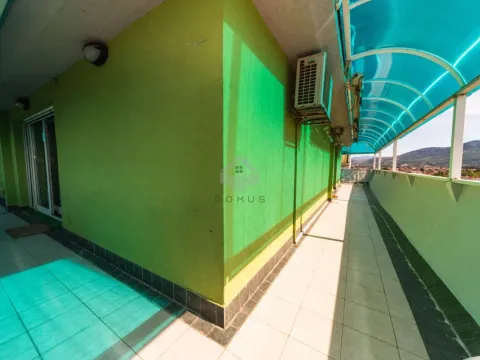 Prodaja, trosoban stan, 126m², Stari Aerodrom, Podgorica - image 16