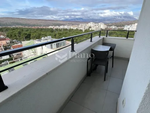 Izdavanje, jednosoban stan, 42m², Tološka šuma, Podgorica - image 10