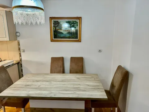 Rent, two bedroom apartment, 60m², Centar, Podgorica - image 1