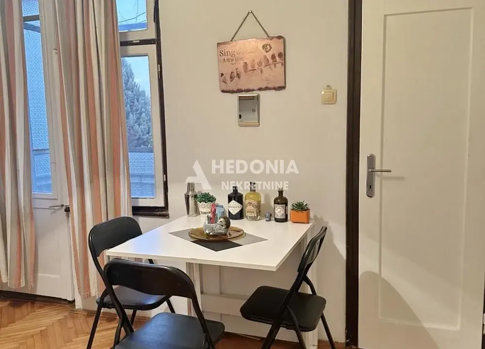 Prodaja, jednosoban stan, 32m², Krnjaca, Palilula Sve Podlokacije