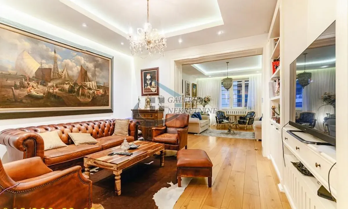 Prodaja, trosoban stan, 95m², Stari Grad, Beograd