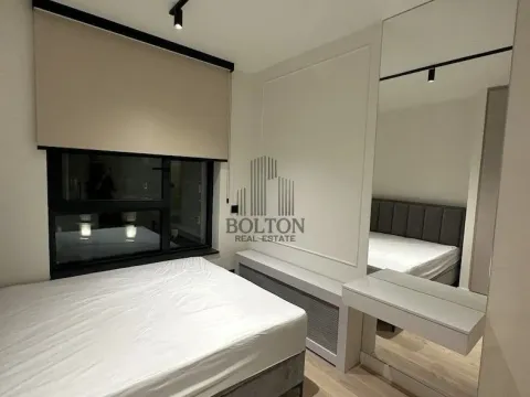 Izdavanje, trosoban stan, 70m², Savski Venac, Beograd - image 12