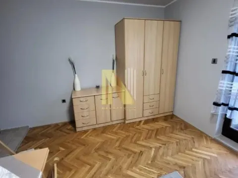 Izdavanje, jednosoban stan, 29m², Centar, Novi Sad - image 3