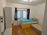 Izdavanje, dvosoban stan, 90m², Stari Aerodrom, Podgorica - image 7