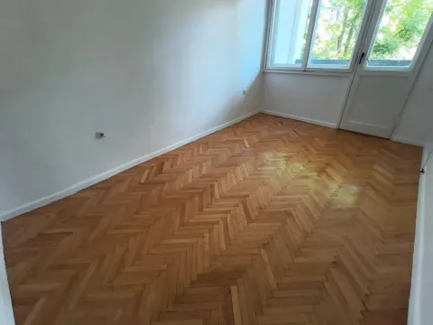 Rent, three bedroom apartment, 95m², Gintaš, Podgorica - image 15