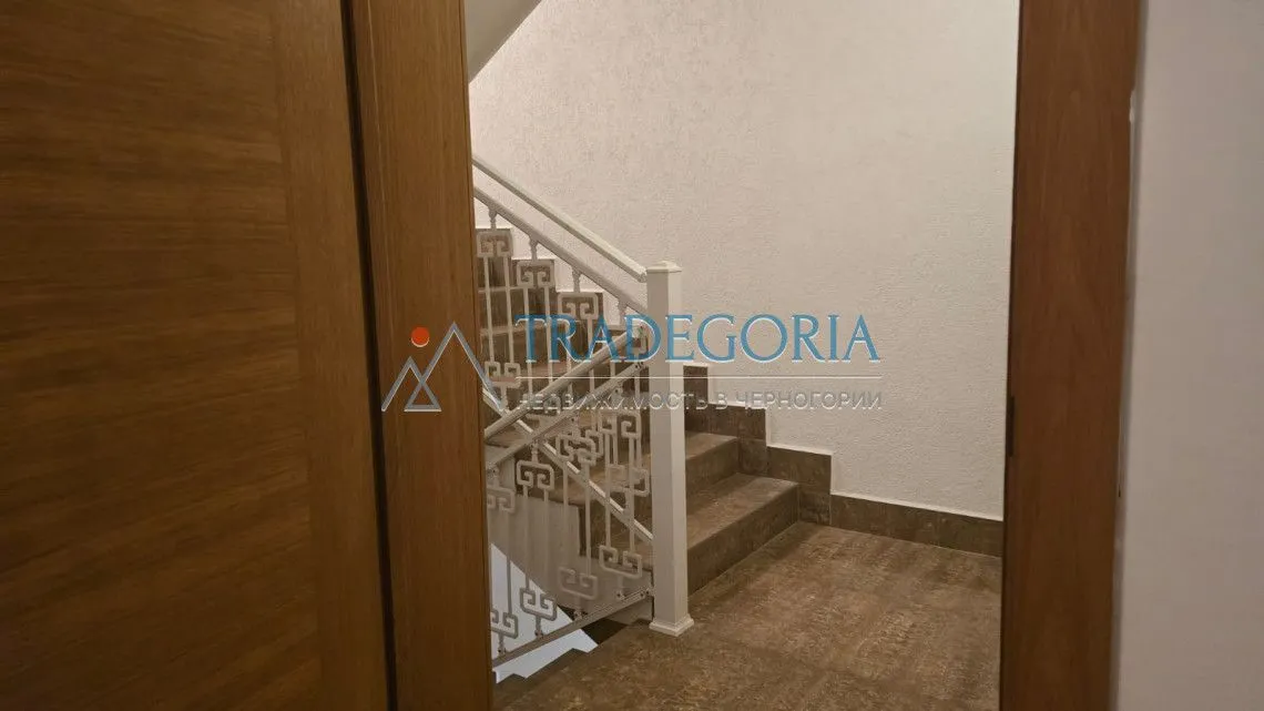 Prodaja, jednosoban stan, 42m², Petrovac, Budva