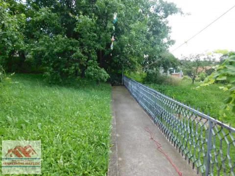 Prodaja, kuća, 250m², Grošnica, Kragujevac - image 13