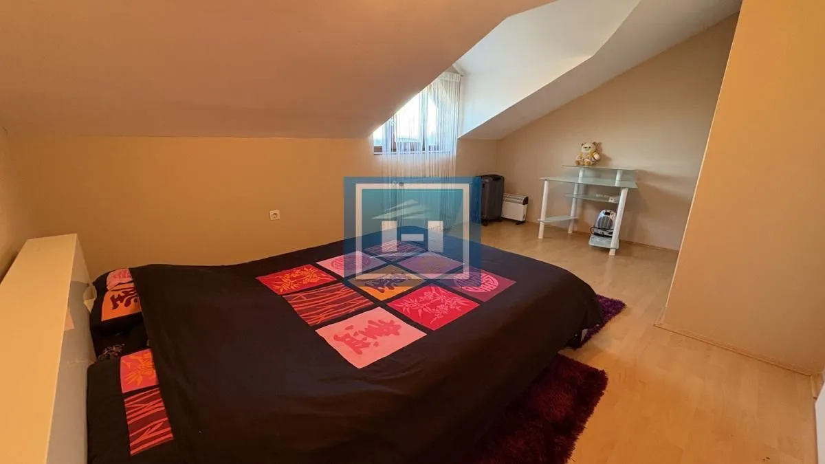 Prodaja, četvorosoban stan, 112m², Centar, Jagodina