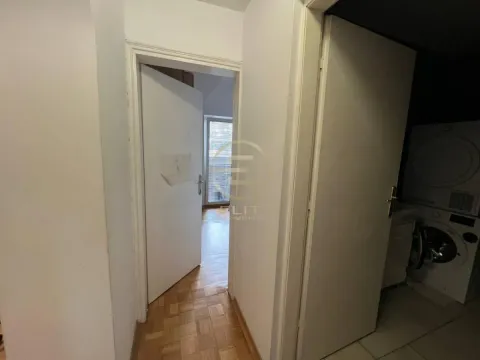 Prodaja, trosoban stan, 94m², Grbavica, Novi Sad Sve Podlokacije - image 8