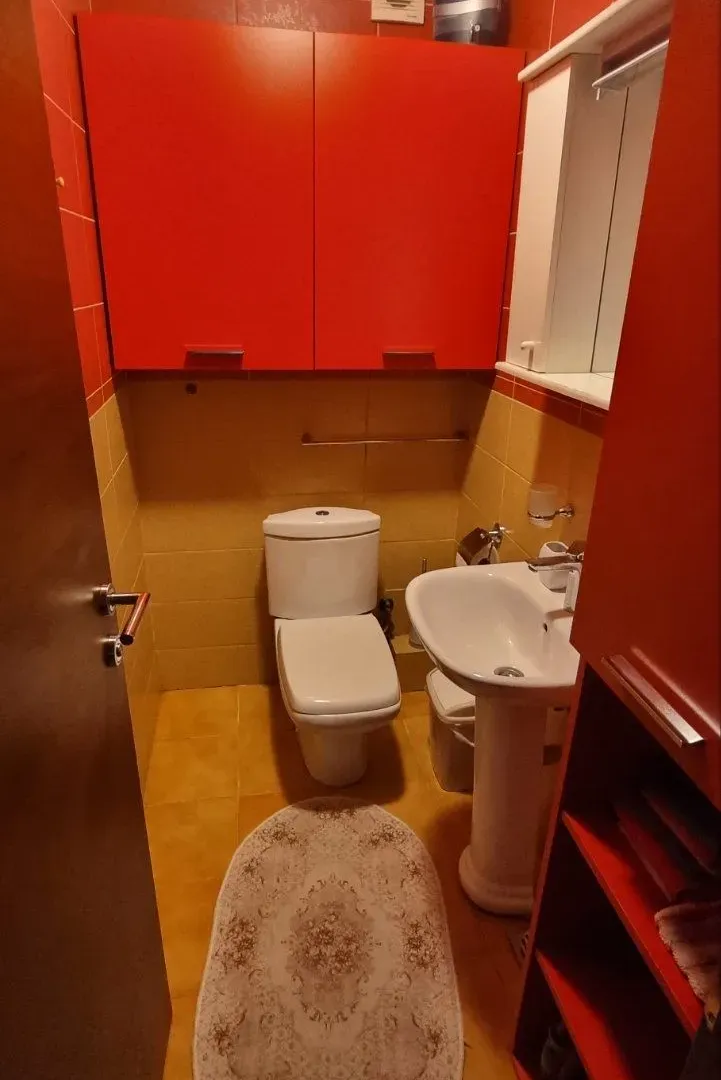 Rent, two bedroom apartment, 74m², Dalmatinska ulica, Podgorica