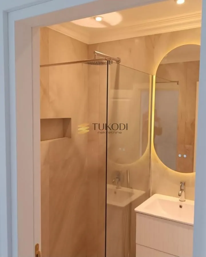 Prodaja, jednosoban stan, 43m², Južni Bulevar, Vračar Sve Podlokacije
