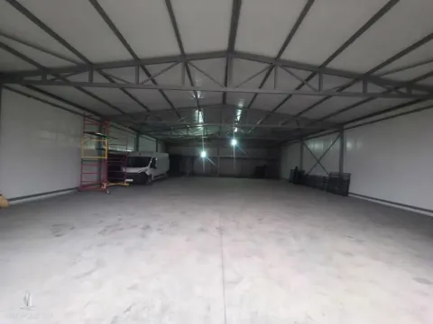 Izdavanje, poslovni prostor, 450m², Leštane, Grocka - image 15