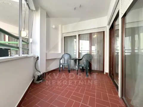 Rent, one bedroom apartment, 60m², Blok 6, Podgorica - image 10