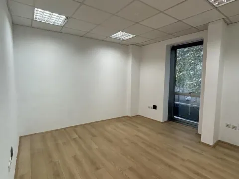 Izdavanje, poslovni prostor, 180m², Medijana, Niš - image 5