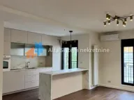 Izdavanje, trosoban stan, 113m², Vračar Centar, Vračar Sve Podlokacije - image 3